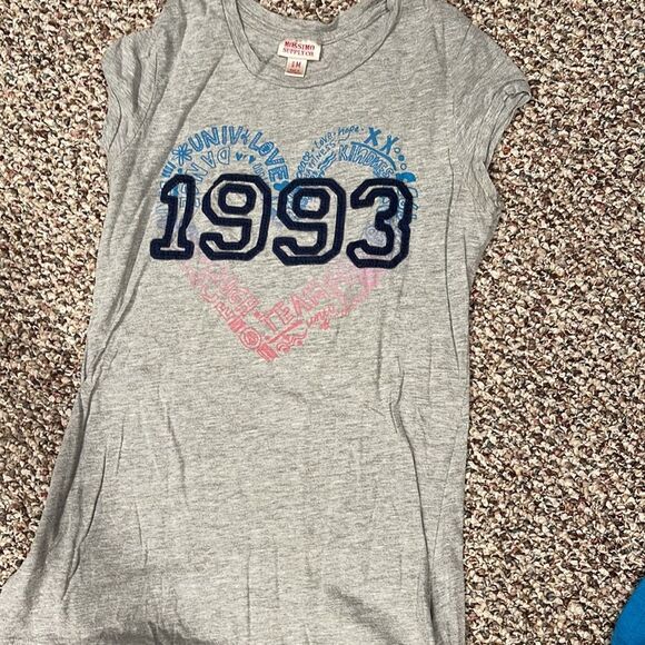 Mossimo Tee Shirt Bundle (4) Medium - Picture 4 of 5